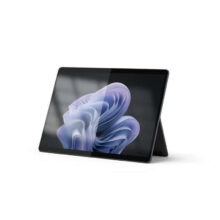 تبلت 13 اینچی مایکروسافت مدل Surface Pro 10-Core Ultra 5 135U ظرفیت 256 گیگابایت و رم 16 گیگابایت