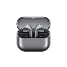 هدفون بلوتوثی سامسونگ مدل Galaxy Buds3 Pro دارای نویز کنسلینگ فعال (ANC)، درگاه شارژ USB Type-C، شارژ بی سیم، با قابلیت اتصال به چند دستگاه، پشتیبانی از فرمان لمسی، پشتیبانی از دستیار صوتی، مقاوم در برابر آب