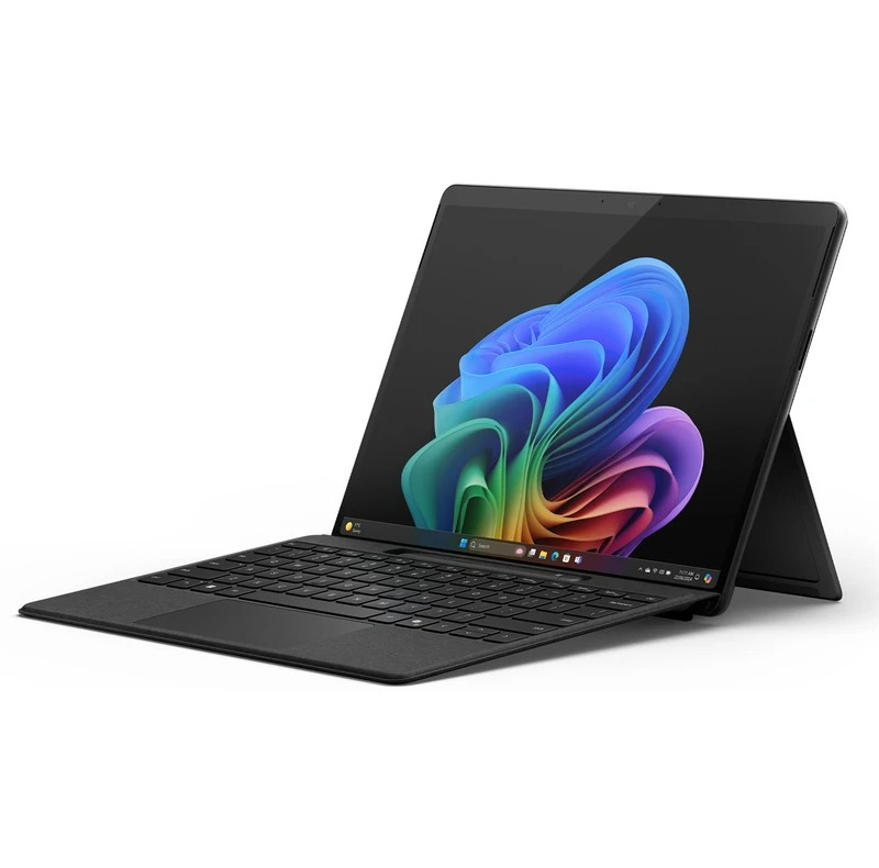 تبلت 13 اینچی مایکروسافت مدل Surface Pro 11 - Ultra 7 ظرفیت 256 گیگابایت و رم 16 گیگابایت به همراه کیبورد Surface Pro Singature Copilot و قلم Slim Pen 2