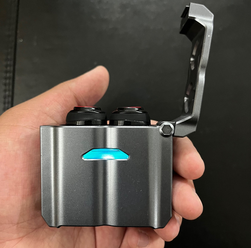 هدفون بلوتوثی دامیکس مدل M25-game بدون قابلیت نویز کنسلینگ، درگاه شارژ USB Type-C، امکان استفاده به صورت پاور بانک مقاوم در برابر آب