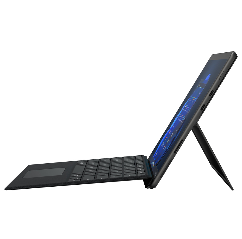 تبلت مایکروسافت مدل Surface Pro 8-i7 1185G7 ظرفیت 512 گیگابایت و 16 گیگابایت رم به همراه کیبورد Black Type Cover