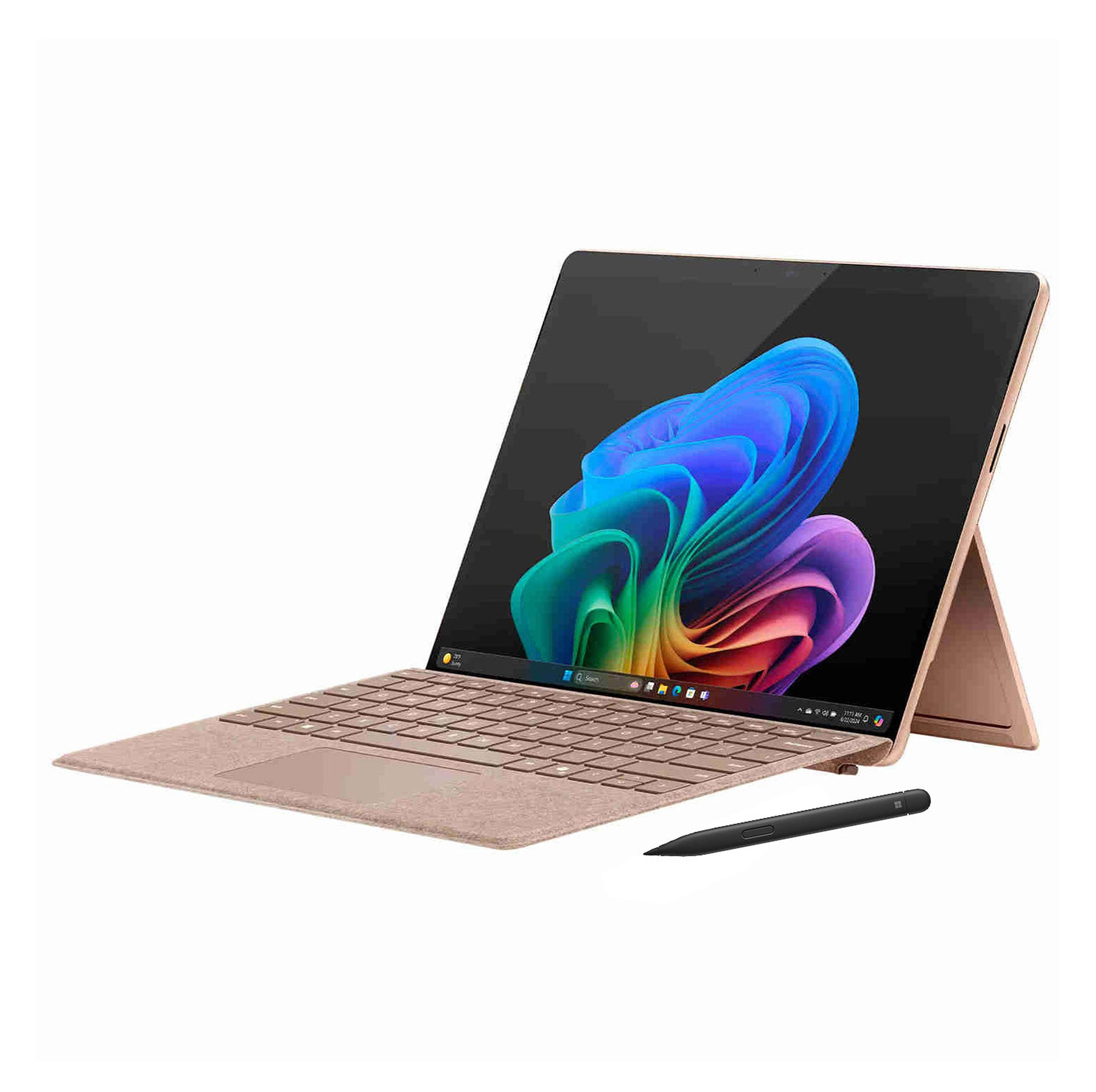 تبلت 13 اینچی مایکروسافت مدل Surface Pro 11-Snapdragon X Plus LCD ظرفیت 256 گیگابایت و رم 16 گیگابایت به همراه کیبورد Surface Pro Copilot و قلم Slim Pen 2