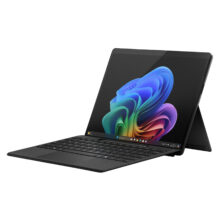 تبلت 13 اینچی مایکروسافت مدل Surface Pro 11-Snapdragon X Elite OLED ظرفیت 512 گیگابایت و رم 16 گیگابایت به همراه کیبورد Surface Pro Copilot