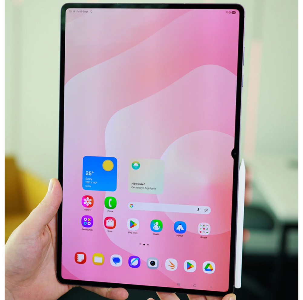 تبلت ۱۴.۶ اینچ سامسونگ مدل Galaxy Tab S11 Ultra ظرفیت 512 گیگابایت و رم 12 گیگابایت، قابلیت پشتیبانی از سیم کارت، رزولوشن دوربین ۱۳ مگاپیکسل، پشتیبانی از قلم و کیبورد
