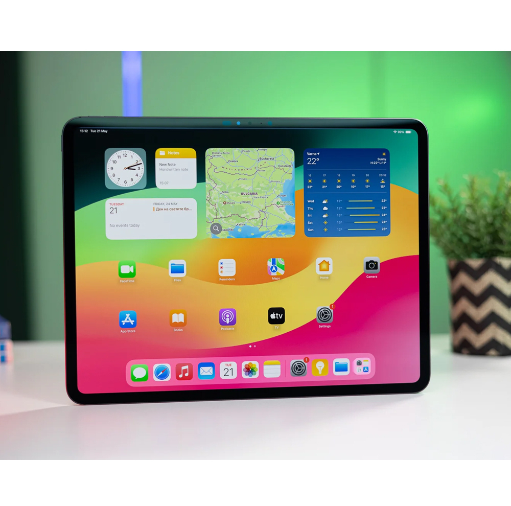 تبلت 13 اینچ اپل مدل IPad Pro 2025 M5 Wi-Fi Nano-Texture ظرفیت 1 ترابایت و رم 16 گیگابایت، رزولوشن دوربین 12 مگاپیکسل، پشتیبانی از قلم و کیبورد